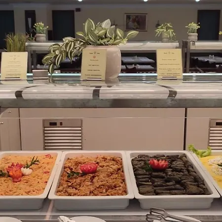 Lilia Szálloda Aranyhomok