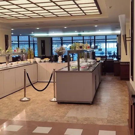 Lilia Hotel