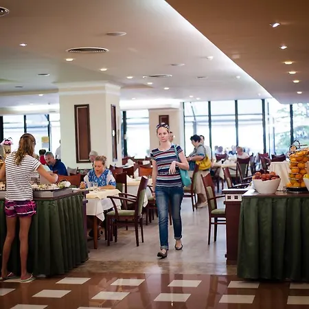 Hotel Lilia 4*