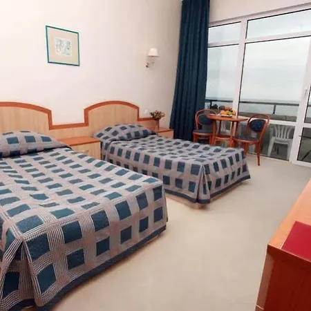 Lilia Golden Sands