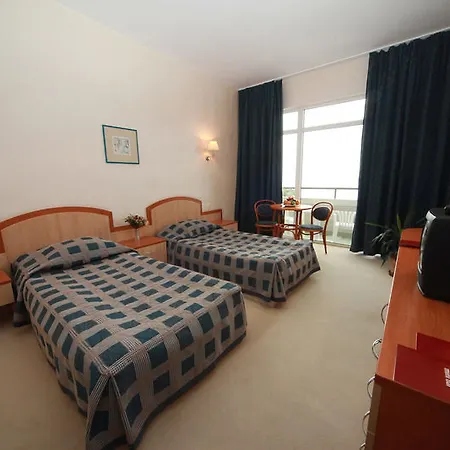 Lilia Hotel