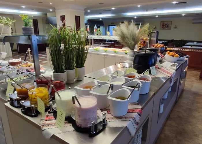 Lilia מלון גולדן סנדס