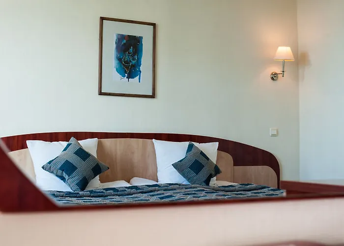 Lilia מלון גולדן סנדס