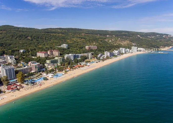 מלון Lilia גולדן סנדס